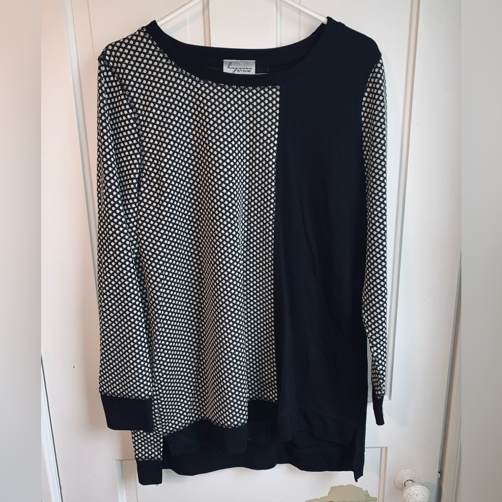 Lynn Ritchie Silver Top/Tunic/Sweater-Medium-Black and White Polka Dots